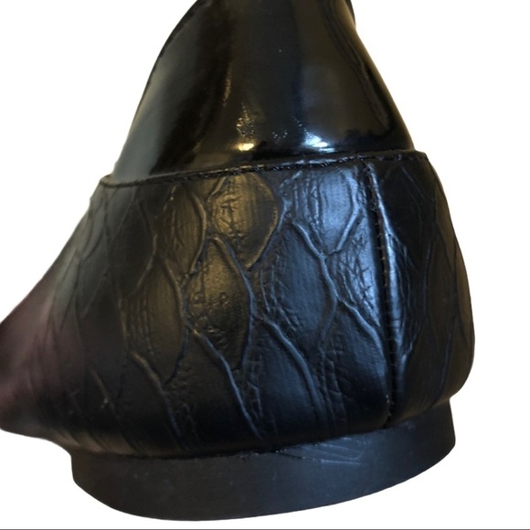 Pink & Pepper Black Textured Faux Patent Leather Flats Size 8.5 - Picture 8 of 10